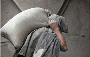 塵肺病防治攻堅(jiān)行動(dòng)加強(qiáng)源頭預(yù)防，科學(xué)選擇防塵口罩降低傷害